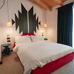 Hotel Bazaar Center Tirana
