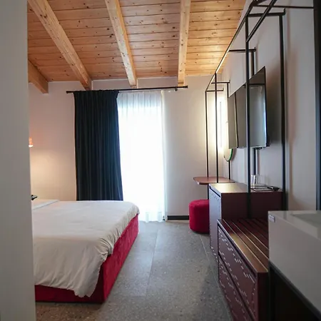 Hotel Bazaar Center