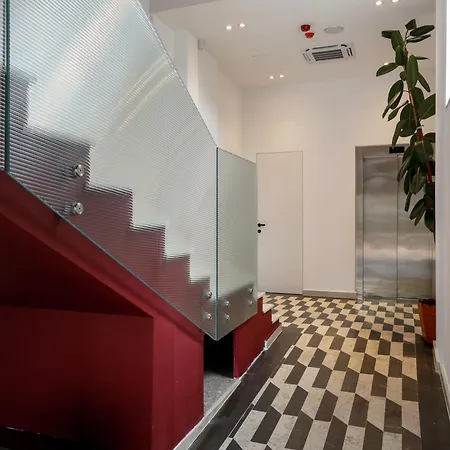 Bazaar Center 4*