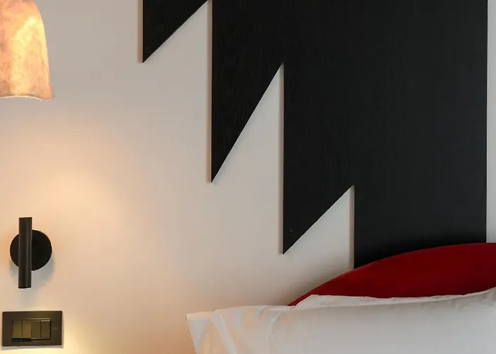 Otel Bazaar Center 4*
