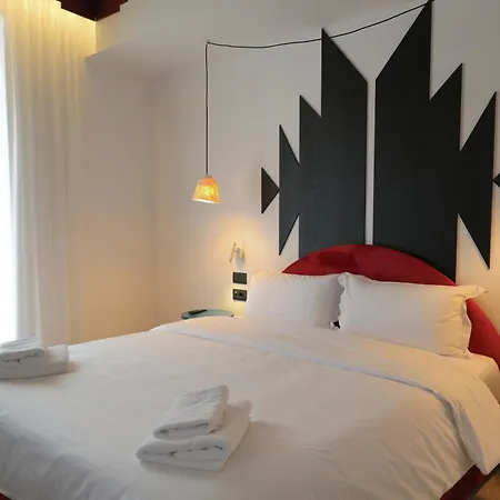 Hotell Bazaar Center 4*