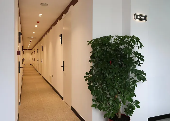 Bazaar Center Hotel